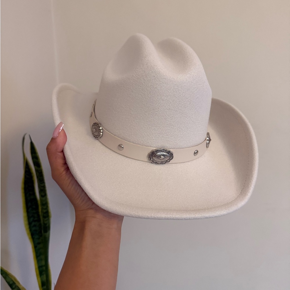 Elegant White Western Hat